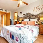 Casa Cubi * Cambrils