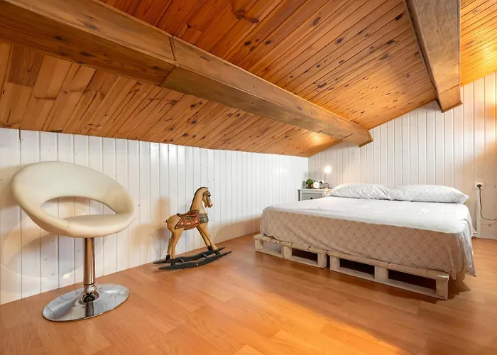 Casa Cubi بيت للعطل كامبريلس