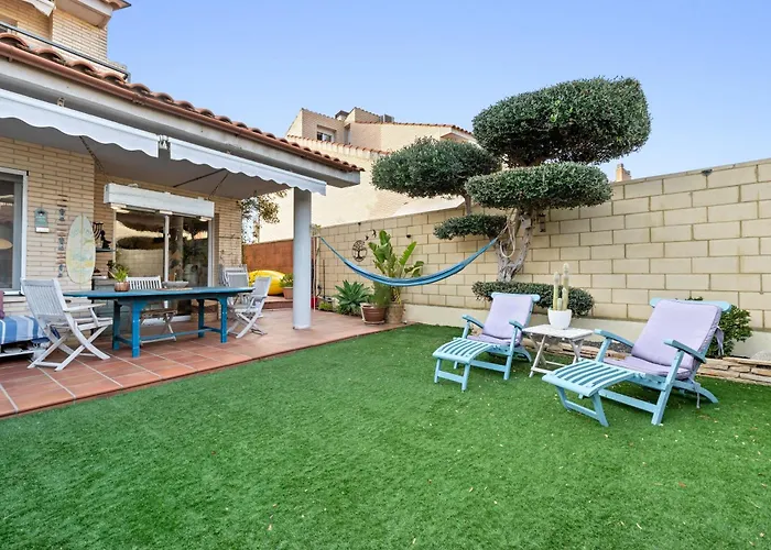 Casa Cubi بيت للعطل كامبريلس
